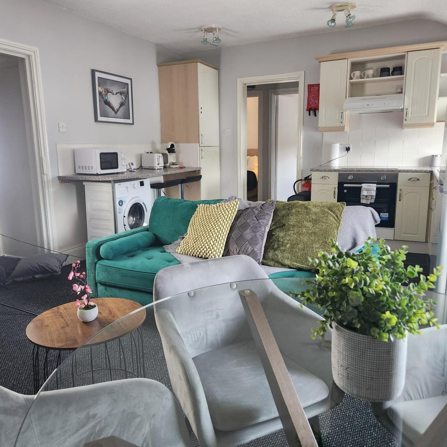 Cottage Style 2 Bedroom Apt In City, Near Utilita Arena & Free Parking Birmingham Exterior foto
