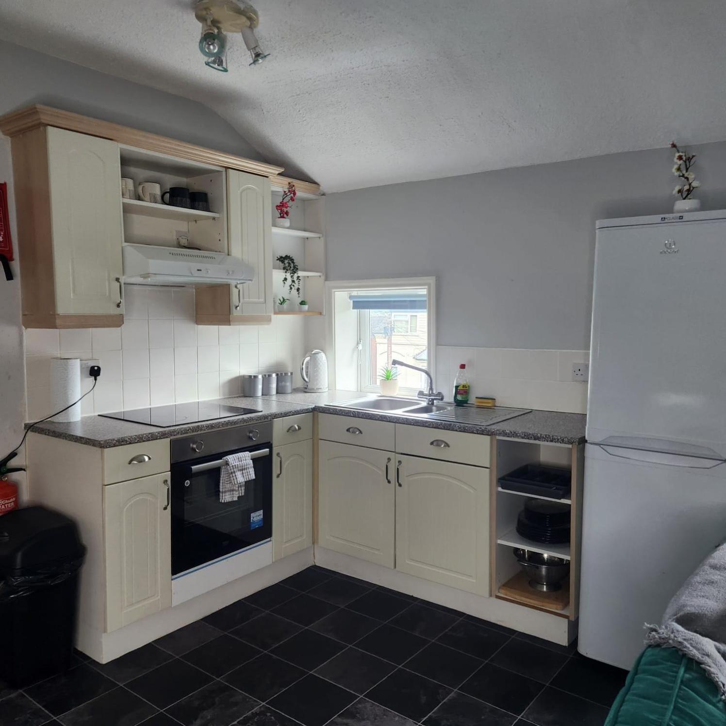 Cottage Style 2 Bedroom Apt In City, Near Utilita Arena & Free Parking Birmingham Exterior foto